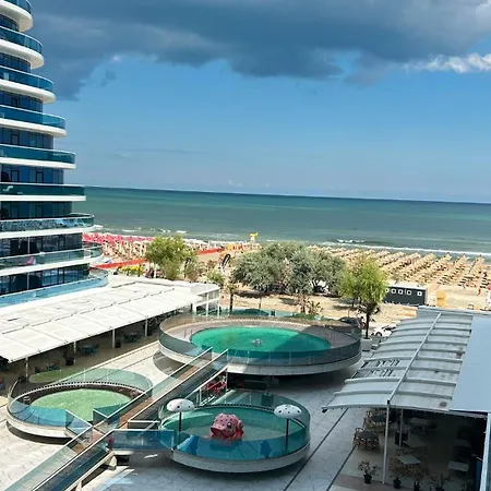 Mamaia Nord Sea View White Titanic Apartament Năvodari