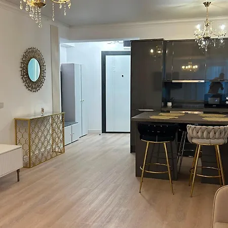 Apartament Mamaia Nord Sea View White Titanic Năvodari